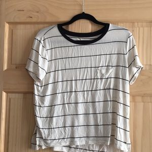 American Eagle soft and sexy t